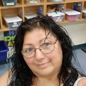 Meet your Posher, Eva